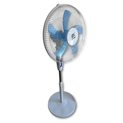 Ventilador Solar con 3 o 6 Horas de Independencia – Ahorro en Electricidad y Energía Sustentable