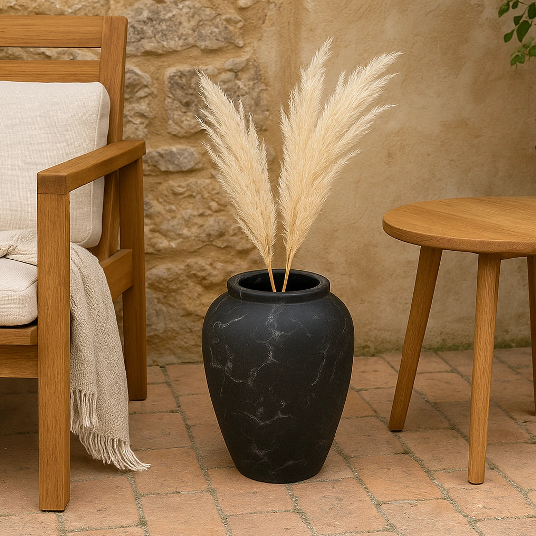 Jarrón Decorativo de Cerámica en Color Negro Mediano 25cm: Elegancia y Estilo para tu Hogar